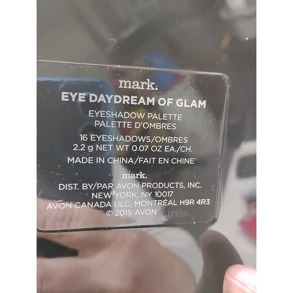 Mark by Avon eye daydream of glam 16 Eyeshadow palette New In Box - Picture 6 of 9